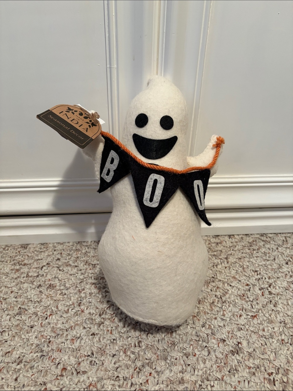 T.J.Maxx White Felt Ghost with Black BOO Banner and Orange Trim